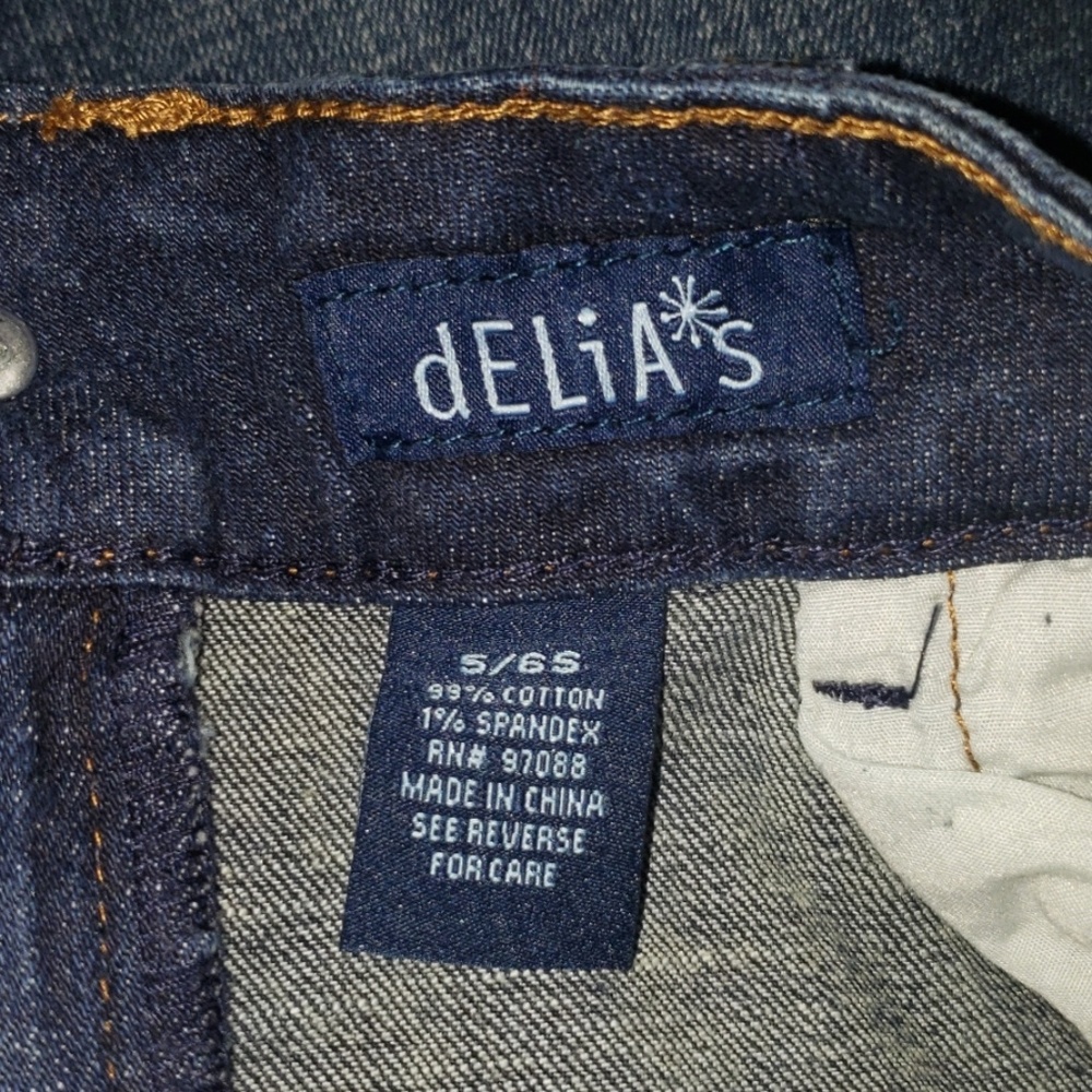 Jeans - Picture 2 of 4